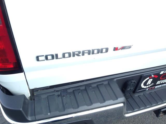 Used Chevrolet Colorado 4WD WT w/ rearCam 2017 | Car Revolution. Maple Shade, New Jersey Used Chevrolet Colorado 4WD WT w/ rearCam 2017 | Car Revolution. Maple Shade, New Jersey