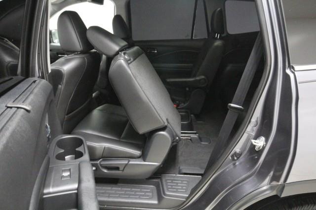 Used Honda Pilot Elite AWD w/ Navi, RES & rearCam 2019 | Car Revolution. Maple Shade, New Jersey Used Honda Pilot Elite AWD w/ Navi, RES & rearCam 2019 | Car Revolution. Maple Shade, New Jersey