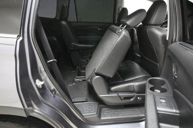 Used Honda Pilot Elite AWD w/ Navi, RES & rearCam 2019 | Car Revolution. Maple Shade, New Jersey Used Honda Pilot Elite AWD w/ Navi, RES & rearCam 2019 | Car Revolution. Maple Shade, New Jersey