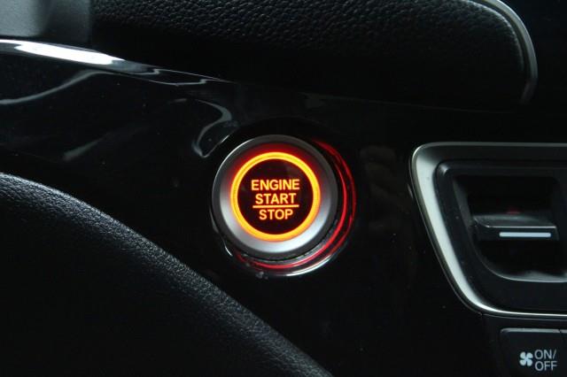 Used Honda Pilot Elite AWD w/ Navi, RES & rearCam 2019 | Car Revolution. Maple Shade, New Jersey Used Honda Pilot Elite AWD w/ Navi, RES & rearCam 2019 | Car Revolution. Maple Shade, New Jersey