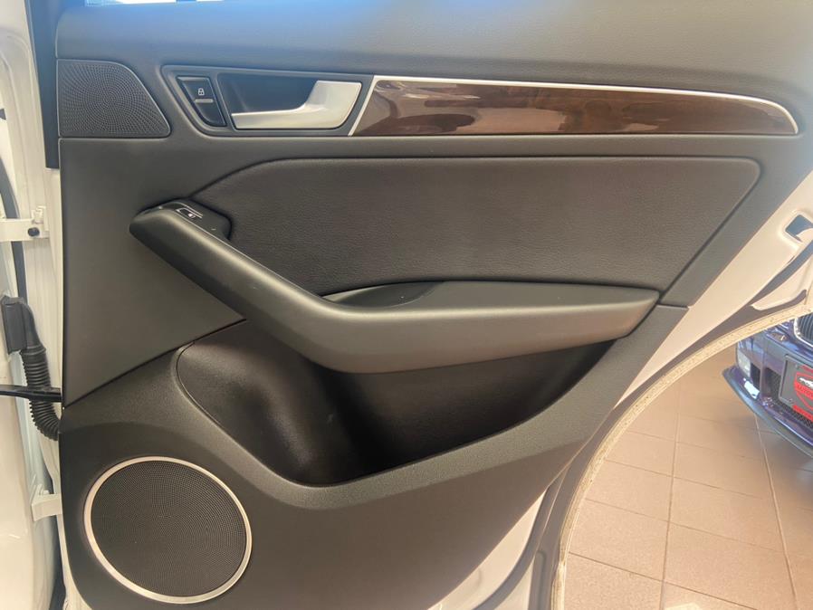 2016 Audi Q5 quattro 4dr 2.0T Premium Plus, available for sale in Massapequa Park, New York | Power Motors East. Massapequa Park, New York 2016 Audi Q5 quattro 4dr 2.0T Premium Plus, available for sale in Massapequa Park, New York | Power Motors East. Massapequa Park, New York