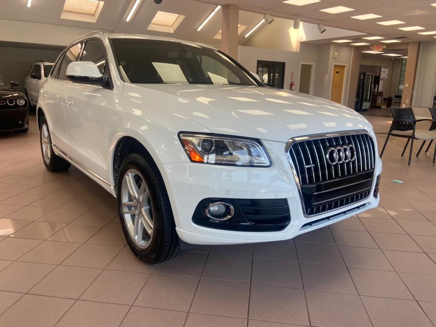 2016 Audi Q5 quattro 4dr 2.0T Premium Plus, available for sale in Massapequa Park, New York | Power Motors East. Massapequa Park, New York 2016 Audi Q5 quattro 4dr 2.0T Premium Plus, available for sale in Massapequa Park, New York | Power Motors East. Massapequa Park, New York
