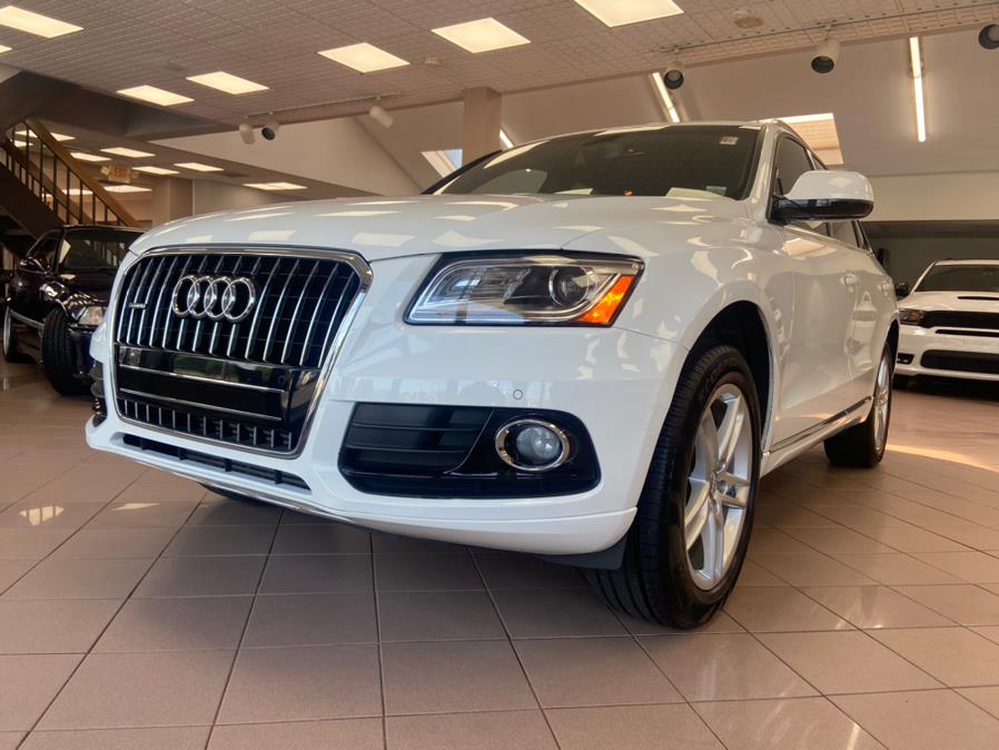 2016 Audi Q5 quattro 4dr 2.0T Premium Plus, available for sale in Massapequa Park, New York | Power Motors East. Massapequa Park, New York 2016 Audi Q5 quattro 4dr 2.0T Premium Plus, available for sale in Massapequa Park, New York | Power Motors East. Massapequa Park, New York