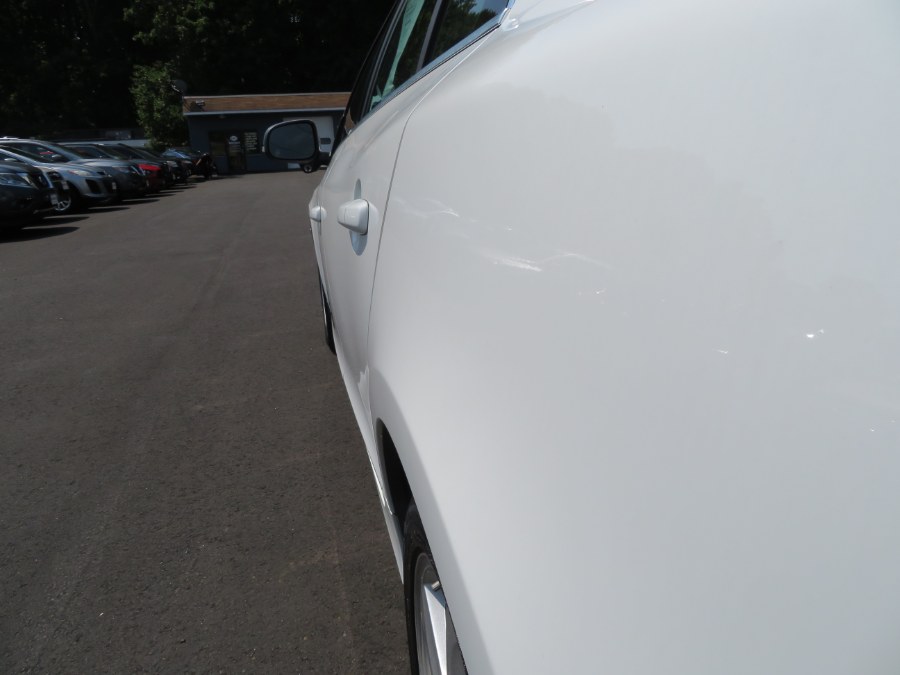 Used Volvo S60 FWD 4dr Sdn T5 w/Moonroof 2012 | Auto Match LLC. Waterbury, Connecticut Used Volvo S60 FWD 4dr Sdn T5 w/Moonroof 2012 | Auto Match LLC. Waterbury, Connecticut