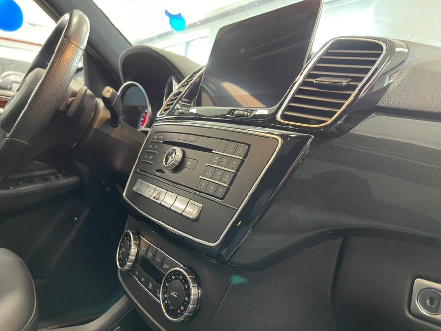 Used Mercedes-Benz GLE GLE 350 SUV 2018 | 5 Towns Drive. Inwood, New York Used Mercedes-Benz GLE GLE 350 SUV 2018 | 5 Towns Drive. Inwood, New York