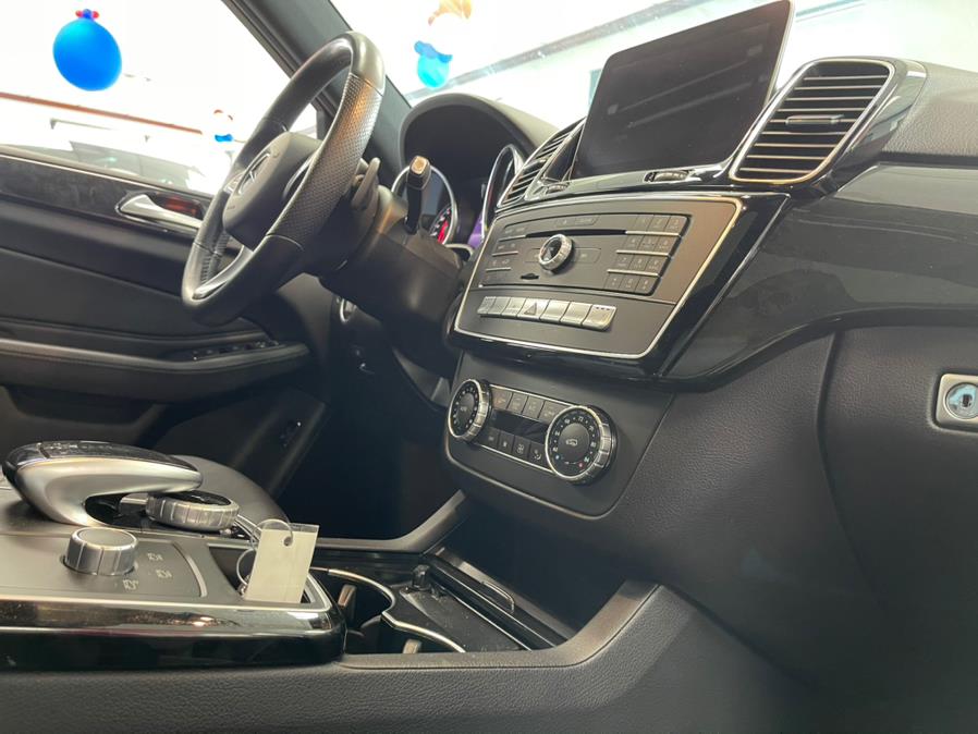 Used Mercedes-Benz GLE GLE 350 SUV 2018 | 5 Towns Drive. Inwood, New York Used Mercedes-Benz GLE GLE 350 SUV 2018 | 5 Towns Drive. Inwood, New York