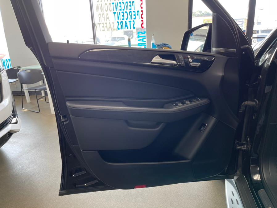 Used Mercedes-Benz GLE GLE 350 SUV 2018 | 5 Towns Drive. Inwood, New York Used Mercedes-Benz GLE GLE 350 SUV 2018 | 5 Towns Drive. Inwood, New York