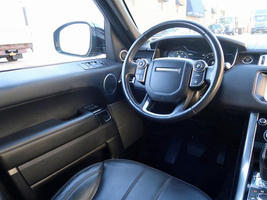 Used Land Rover Range Rover Sport 3.0L V6 Supercharged SE 2017 | Auto Expo Ent Inc.. Great Neck, New York Used Land Rover Range Rover Sport 3.0L V6 Supercharged SE 2017 | Auto Expo Ent Inc.. Great Neck, New York