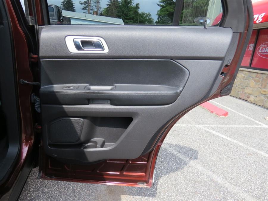 Used Ford Explorer XLT AWD 4dr SUV 2015 | Lake City Exports Inc. Auburn, Maine Used Ford Explorer XLT AWD 4dr SUV 2015 | Lake City Exports Inc. Auburn, Maine