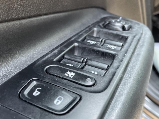 Used Jeep Renegade Altitude 2017 | Blasius Federal Road. Brookfield, Connecticut Used Jeep Renegade Altitude 2017 | Blasius Federal Road. Brookfield, Connecticut