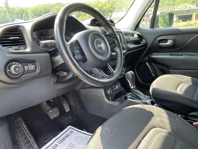 Used Jeep Renegade Altitude 2017 | Blasius Federal Road. Brookfield, Connecticut Used Jeep Renegade Altitude 2017 | Blasius Federal Road. Brookfield, Connecticut