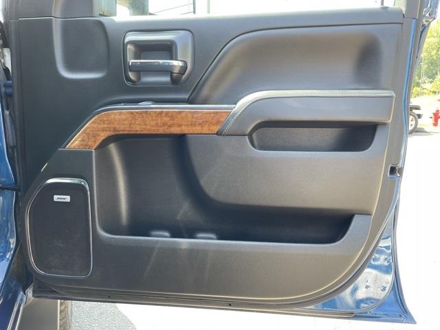 Used Chevrolet Silverado 2500hd High Country 2017 | Blasius Federal Road. Brookfield, Connecticut Used Chevrolet Silverado 2500hd High Country 2017 | Blasius Federal Road. Brookfield, Connecticut