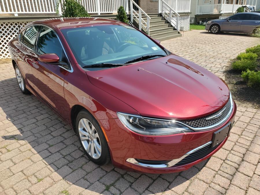 Used Chrysler 200 4dr Sdn Limited FWD 2015 | SGM Auto Sales. West Babylon, New York Used Chrysler 200 4dr Sdn Limited FWD 2015 | SGM Auto Sales. West Babylon, New York