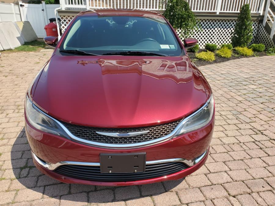 Used Chrysler 200 4dr Sdn Limited FWD 2015 | SGM Auto Sales. West Babylon, New York Used Chrysler 200 4dr Sdn Limited FWD 2015 | SGM Auto Sales. West Babylon, New York