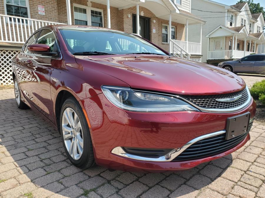 Used Chrysler 200 4dr Sdn Limited FWD 2015 | SGM Auto Sales. West Babylon, New York Used Chrysler 200 4dr Sdn Limited FWD 2015 | SGM Auto Sales. West Babylon, New York