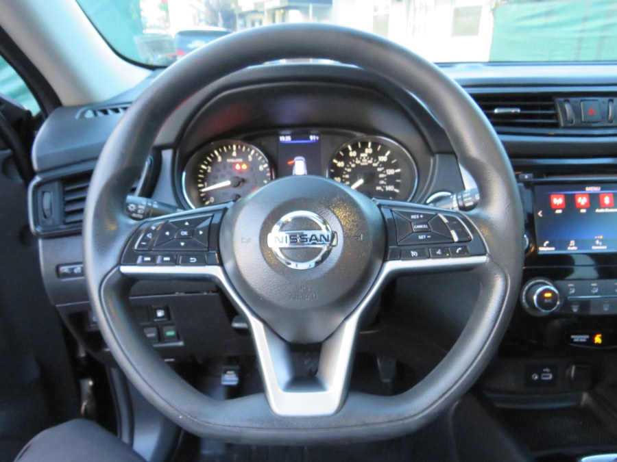 Used Nissan Rogue AWD SV PANO 2018 | Road Masters II INC. Middle Village, New York Used Nissan Rogue AWD SV PANO 2018 | Road Masters II INC. Middle Village, New York