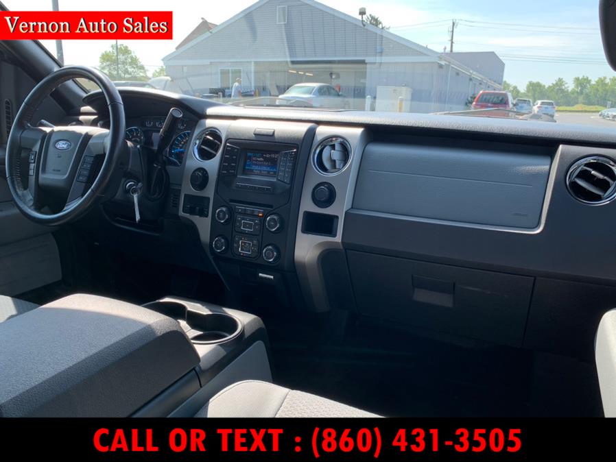 2014 Ford F-150 4WD SuperCrew 145" XLT, available for sale in Manchester, Connecticut | Vernon Auto Sale & Service. Manchester, Connecticut 2014 Ford F-150 4WD SuperCrew 145" XLT, available for sale in Manchester, Connecticut | Vernon Auto Sale & Service. Manchester, Connecticut