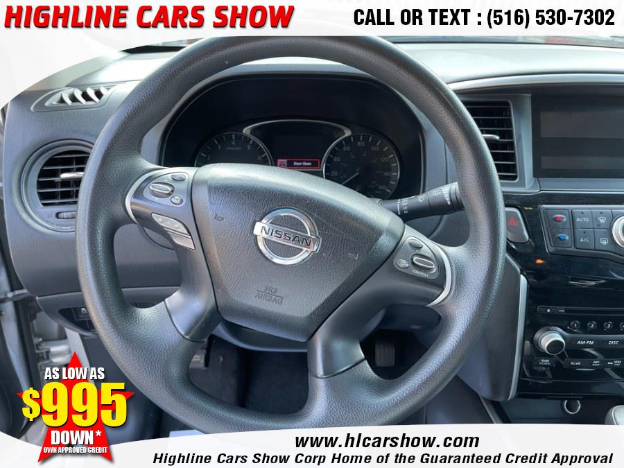 Used Nissan Pathfinder 4WD 4dr S 2014 | Highline Cars Show Corp. West Hempstead, New York Used Nissan Pathfinder 4WD 4dr S 2014 | Highline Cars Show Corp. West Hempstead, New York