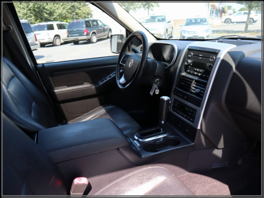 2008 Mercury Mountaineer AWD 4dr V6, available for sale in Huntington Station, New York | My Auto Inc.. Huntington Station, New York 2008 Mercury Mountaineer AWD 4dr V6, available for sale in Huntington Station, New York | My Auto Inc.. Huntington Station, New York