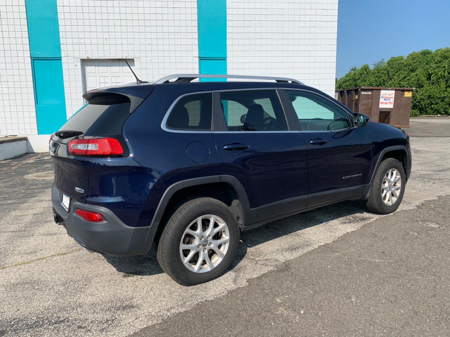 2014 Jeep Cherokee 4WD 4dr Latitude, available for sale in Milford, Connecticut | Dealertown Auto Wholesalers. Milford, Connecticut 2014 Jeep Cherokee 4WD 4dr Latitude, available for sale in Milford, Connecticut | Dealertown Auto Wholesalers. Milford, Connecticut