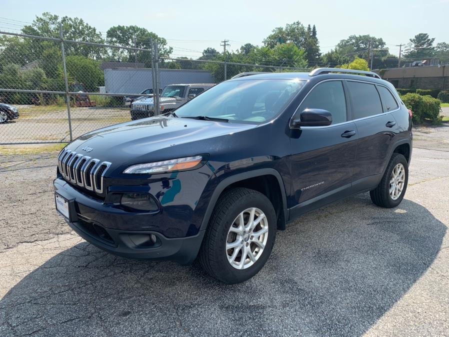 2014 Jeep Cherokee 4WD 4dr Latitude, available for sale in Milford, Connecticut | Dealertown Auto Wholesalers. Milford, Connecticut 2014 Jeep Cherokee 4WD 4dr Latitude, available for sale in Milford, Connecticut | Dealertown Auto Wholesalers. Milford, Connecticut
