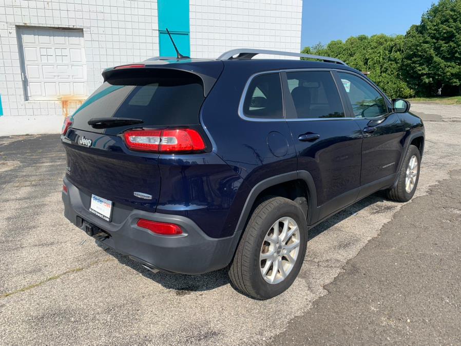 2014 Jeep Cherokee 4WD 4dr Latitude, available for sale in Milford, Connecticut | Dealertown Auto Wholesalers. Milford, Connecticut 2014 Jeep Cherokee 4WD 4dr Latitude, available for sale in Milford, Connecticut | Dealertown Auto Wholesalers. Milford, Connecticut