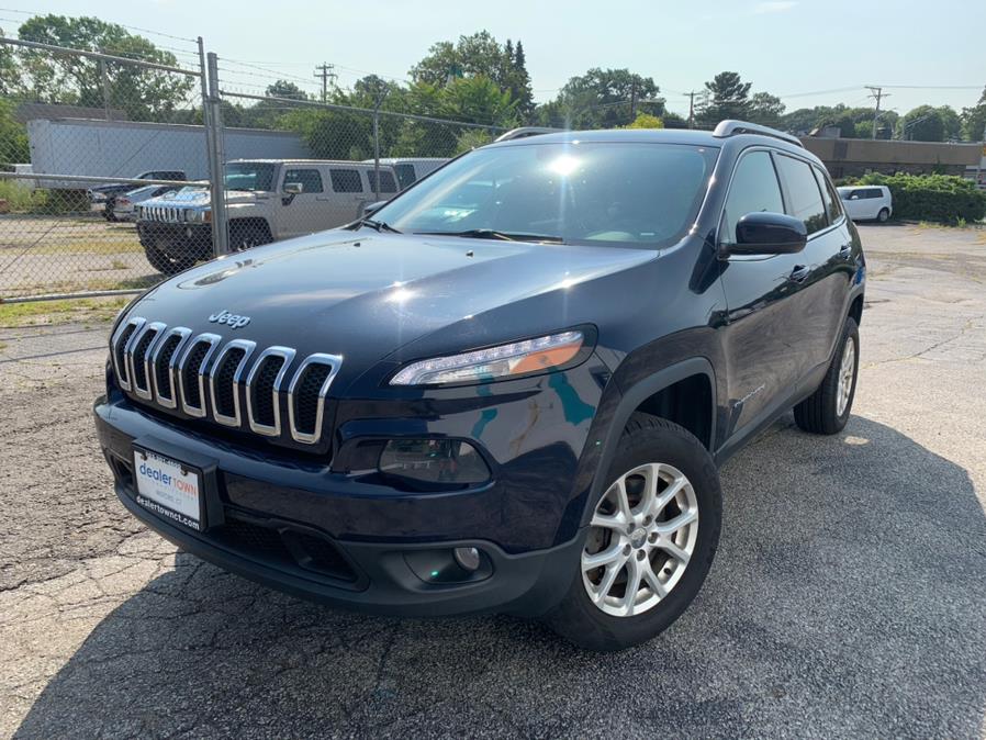 2014 Jeep Cherokee 4WD 4dr Latitude, available for sale in Milford, Connecticut | Dealertown Auto Wholesalers. Milford, Connecticut 2014 Jeep Cherokee 4WD 4dr Latitude, available for sale in Milford, Connecticut | Dealertown Auto Wholesalers. Milford, Connecticut