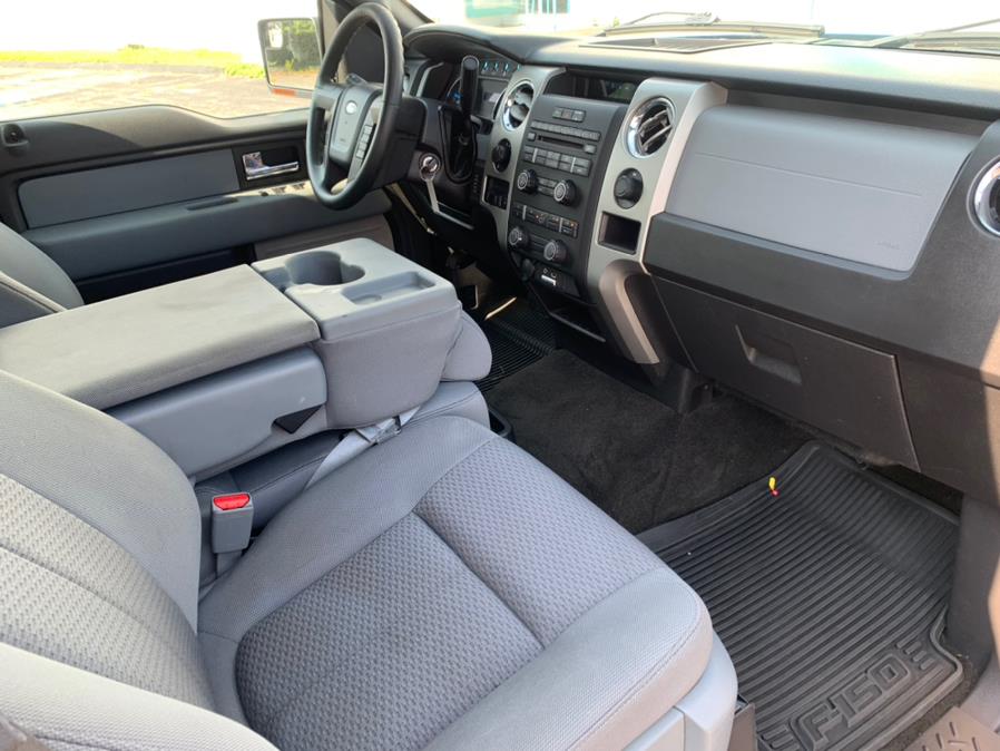 Used Ford F-150 4WD SuperCrew 145" XLT 2014 | Dealertown Auto Wholesalers. Milford, Connecticut Used Ford F-150 4WD SuperCrew 145" XLT 2014 | Dealertown Auto Wholesalers. Milford, Connecticut