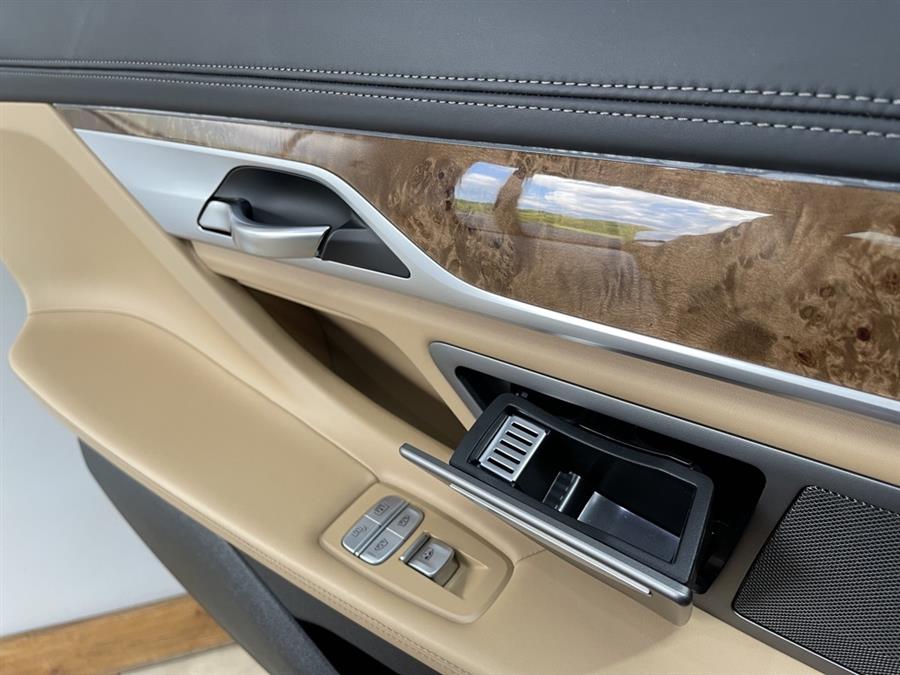 Used BMW 7 Series 740i xDrive AWD 4dr Sedan 2017 | Elite Imports LLC. West Chester, Ohio Used BMW 7 Series 740i xDrive AWD 4dr Sedan 2017 | Elite Imports LLC. West Chester, Ohio