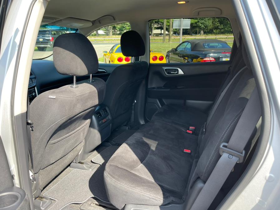 Used Nissan Pathfinder 4WD 4dr S *Ltd Avail* 2015 | Mike And Tony Auto Sales, Inc. South Windsor, Connecticut Used Nissan Pathfinder 4WD 4dr S *Ltd Avail* 2015 | Mike And Tony Auto Sales, Inc. South Windsor, Connecticut