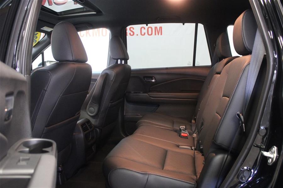 2019 Honda Passport EXL, available for sale in Paterson, New Jersey | Fast Track Motors. Paterson, New Jersey 2019 Honda Passport EXL, available for sale in Paterson, New Jersey | Fast Track Motors. Paterson, New Jersey