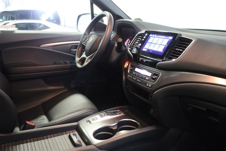 2019 Honda Passport EXL, available for sale in Paterson, New Jersey | Fast Track Motors. Paterson, New Jersey 2019 Honda Passport EXL, available for sale in Paterson, New Jersey | Fast Track Motors. Paterson, New Jersey