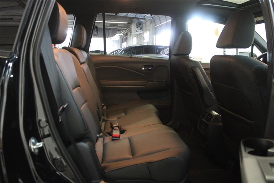 2019 Honda Passport EXL, available for sale in Paterson, New Jersey | Fast Track Motors. Paterson, New Jersey 2019 Honda Passport EXL, available for sale in Paterson, New Jersey | Fast Track Motors. Paterson, New Jersey