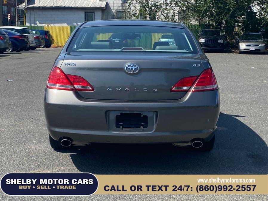 2005 Toyota Avalon 4dr Sdn XLS (Natl), available for sale in Springfield, Massachusetts | Shelby Motor Cars. Springfield, Massachusetts 2005 Toyota Avalon 4dr Sdn XLS (Natl), available for sale in Springfield, Massachusetts | Shelby Motor Cars. Springfield, Massachusetts
