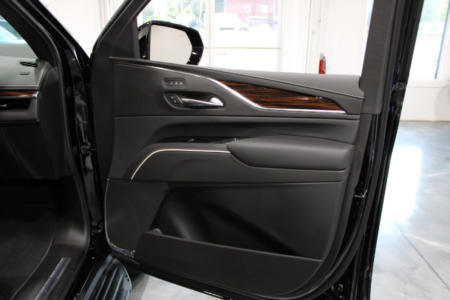 2021 Cadillac Escalade 4WD 4dr Premium Luxury, available for sale in Lodi, New Jersey | Auto Gallery. Lodi, New Jersey 2021 Cadillac Escalade 4WD 4dr Premium Luxury, available for sale in Lodi, New Jersey | Auto Gallery. Lodi, New Jersey
