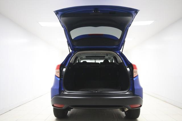 Used Honda Hr-v EX-L AWD w/ Navi & rearCam 2018 | Car Revolution. Maple Shade, New Jersey Used Honda Hr-v EX-L AWD w/ Navi & rearCam 2018 | Car Revolution. Maple Shade, New Jersey