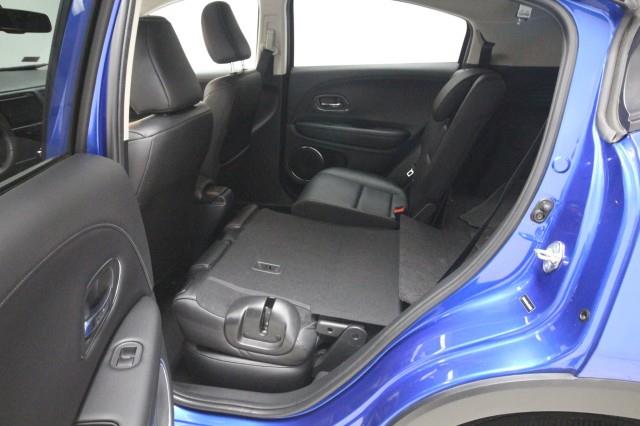 Used Honda Hr-v EX-L AWD w/ Navi & rearCam 2018 | Car Revolution. Maple Shade, New Jersey Used Honda Hr-v EX-L AWD w/ Navi & rearCam 2018 | Car Revolution. Maple Shade, New Jersey