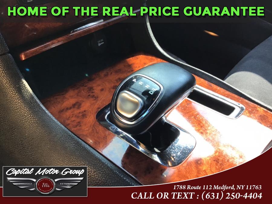 Used Chrysler 300 4dr Sdn V6 RWD 2012 | Capital Motor Group Inc. Medford, New York Used Chrysler 300 4dr Sdn V6 RWD 2012 | Capital Motor Group Inc. Medford, New York