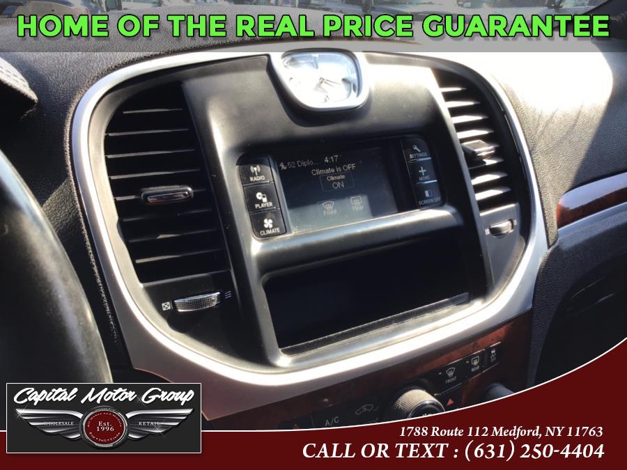 Used Chrysler 300 4dr Sdn V6 RWD 2012 | Capital Motor Group Inc. Medford, New York Used Chrysler 300 4dr Sdn V6 RWD 2012 | Capital Motor Group Inc. Medford, New York