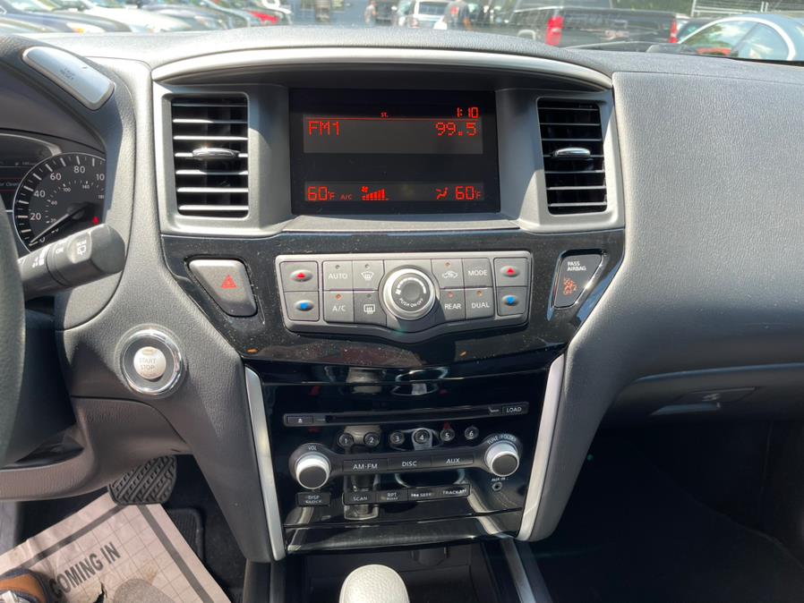Used Nissan Pathfinder 4WD 4dr S *Ltd Avail* 2015 | Auto Match LLC. Waterbury, Connecticut Used Nissan Pathfinder 4WD 4dr S *Ltd Avail* 2015 | Auto Match LLC. Waterbury, Connecticut