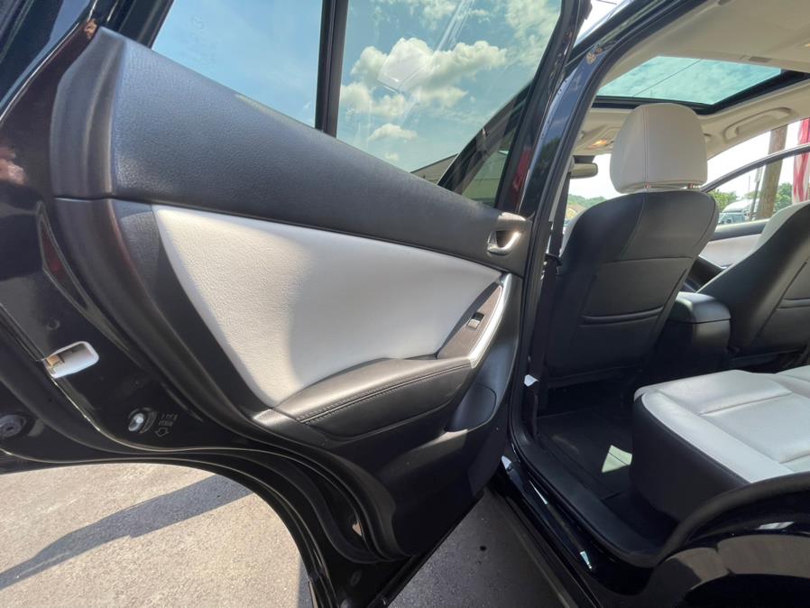 Used Mazda CX-5 AWD 4dr Auto Grand Touring 2016 | Auto Match LLC. Waterbury, Connecticut Used Mazda CX-5 AWD 4dr Auto Grand Touring 2016 | Auto Match LLC. Waterbury, Connecticut