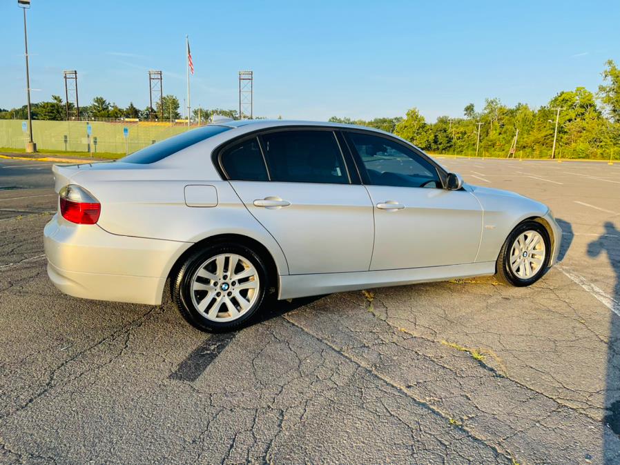 2006 BMW 3 Series 325xi 4dr Sdn AWD, available for sale in New Britain, Connecticut | Supreme Automotive. New Britain, Connecticut 2006 BMW 3 Series 325xi 4dr Sdn AWD, available for sale in New Britain, Connecticut | Supreme Automotive. New Britain, Connecticut