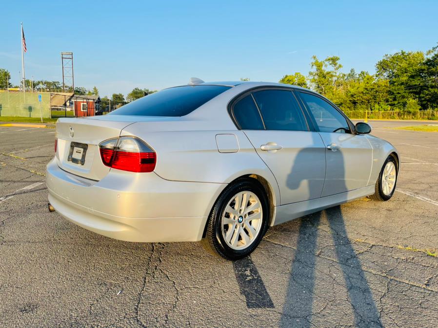 2006 BMW 3 Series 325xi 4dr Sdn AWD, available for sale in New Britain, Connecticut | Supreme Automotive. New Britain, Connecticut 2006 BMW 3 Series 325xi 4dr Sdn AWD, available for sale in New Britain, Connecticut | Supreme Automotive. New Britain, Connecticut