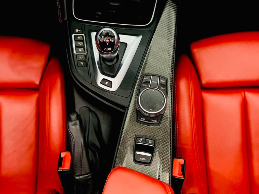 Used BMW M4 Convertible 2018 | Luxury Motor Club. Franklin Square, New York Used BMW M4 Convertible 2018 | Luxury Motor Club. Franklin Square, New York