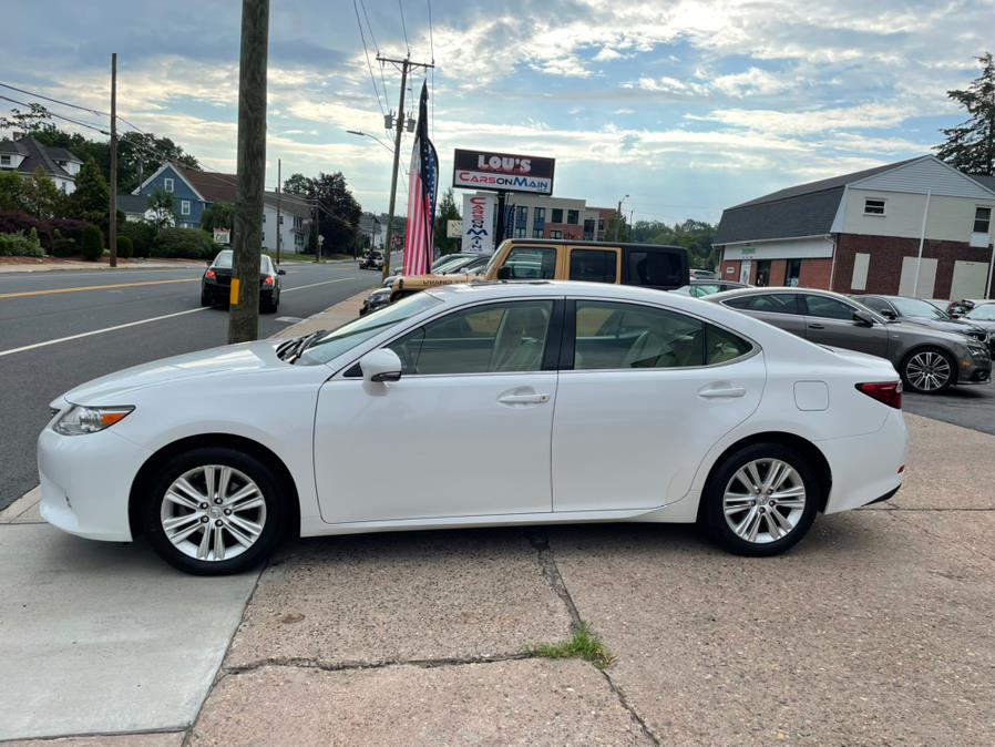 2014 Lexus ES 350 4dr Sdn, available for sale in Manchester, Connecticut | Carsonmain LLC. Manchester, Connecticut 2014 Lexus ES 350 4dr Sdn, available for sale in Manchester, Connecticut | Carsonmain LLC. Manchester, Connecticut