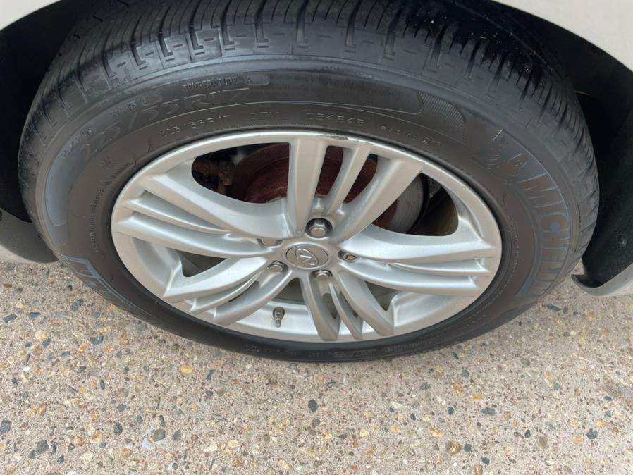 2011 Infiniti G25 Sedan 4dr x AWD, available for sale in Manchester, Connecticut | Carsonmain LLC. Manchester, Connecticut 2011 Infiniti G25 Sedan 4dr x AWD, available for sale in Manchester, Connecticut | Carsonmain LLC. Manchester, Connecticut