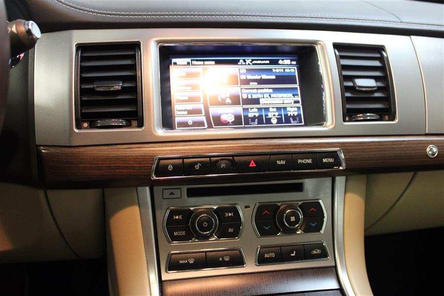Used Jaguar Xf 3.0 SUPERCHARGED 2015 | Fast Track Motors. Paterson, New Jersey Used Jaguar Xf 3.0 SUPERCHARGED 2015 | Fast Track Motors. Paterson, New Jersey