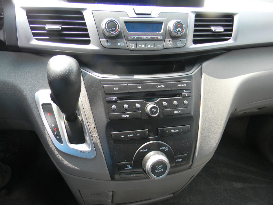 Used Honda Odyssey 5dr EX 2012 | M&M Vehicles Inc dba Central Motors. Southborough, Massachusetts Used Honda Odyssey 5dr EX 2012 | M&M Vehicles Inc dba Central Motors. Southborough, Massachusetts