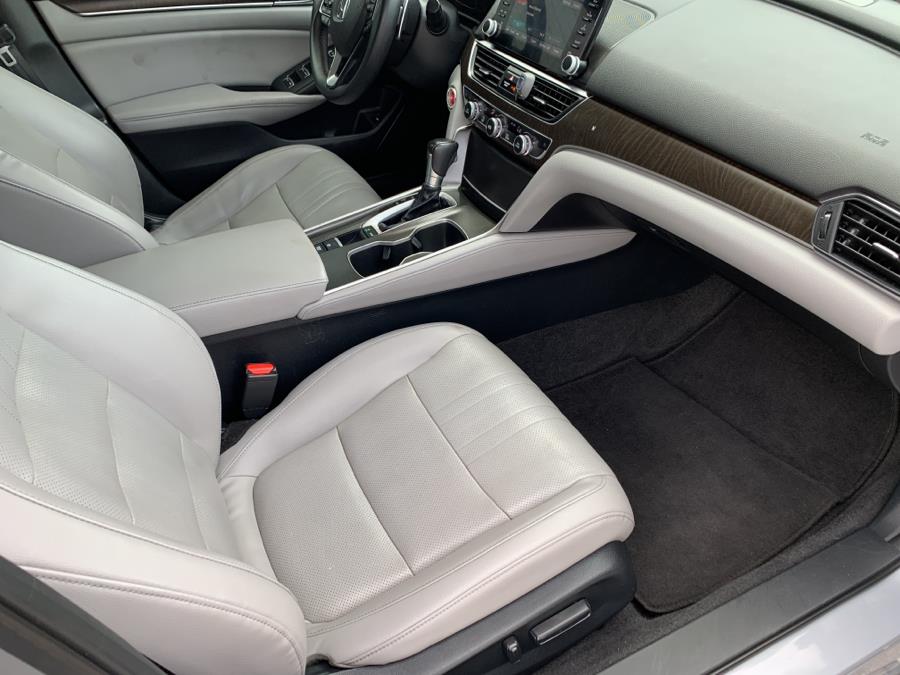 Used Honda Accord Sedan Touring 1.5T CVT 2018 | Dealertown Auto Wholesalers. Milford, Connecticut Used Honda Accord Sedan Touring 1.5T CVT 2018 | Dealertown Auto Wholesalers. Milford, Connecticut