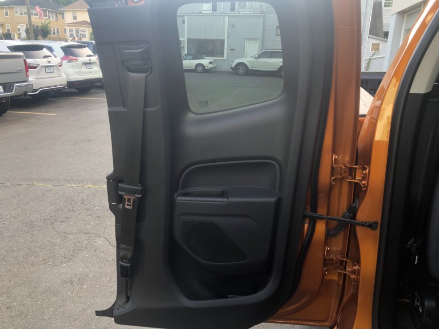 Used Chevrolet Colorado 4WD Ext Cab 128.3" Z71 2017 | Bristol Auto Center LLC. Bristol, Connecticut Used Chevrolet Colorado 4WD Ext Cab 128.3" Z71 2017 | Bristol Auto Center LLC. Bristol, Connecticut